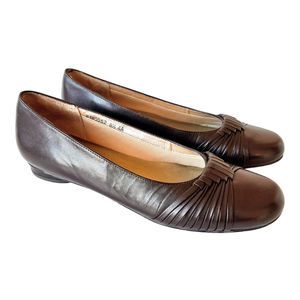 Mark Lemp by Walking Cradles Marlene Round Toe Loafers Brown Sz 8 Narrow